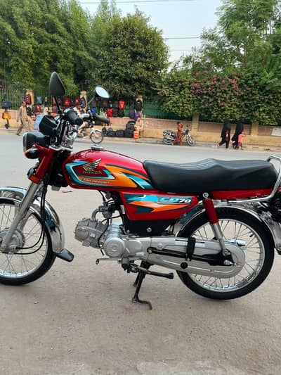 Honda CD 70 2k27 model
