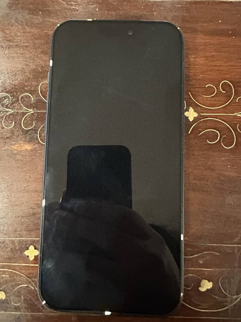 Apple iPhone 17 Pro Max 3