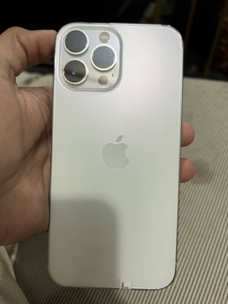 Apple iPhone 13 Pro Max 0