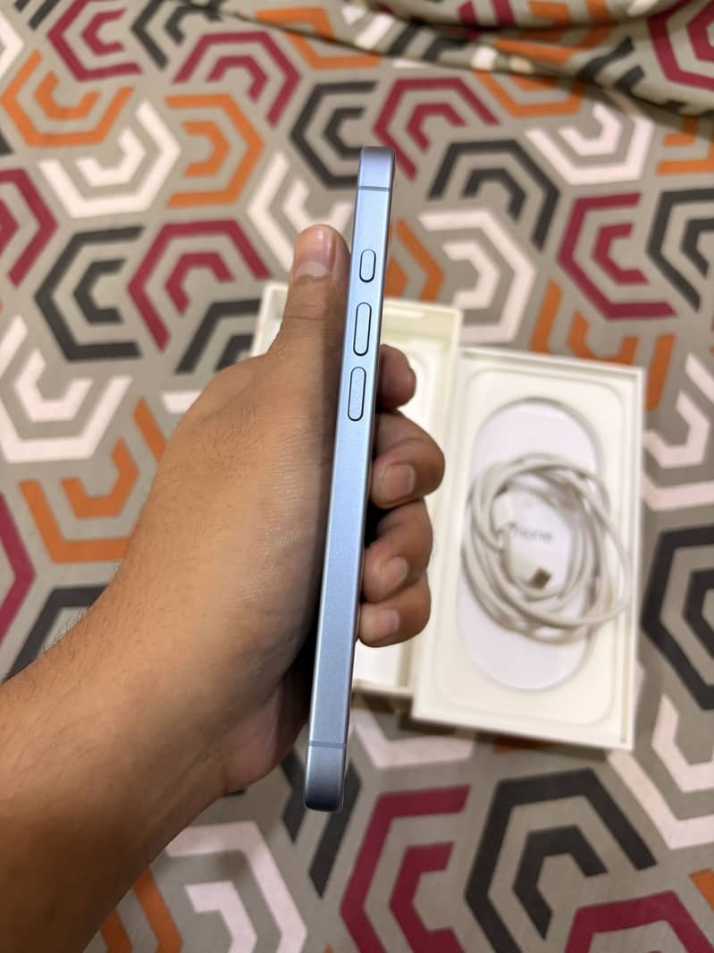 Apple iPhone 17 2