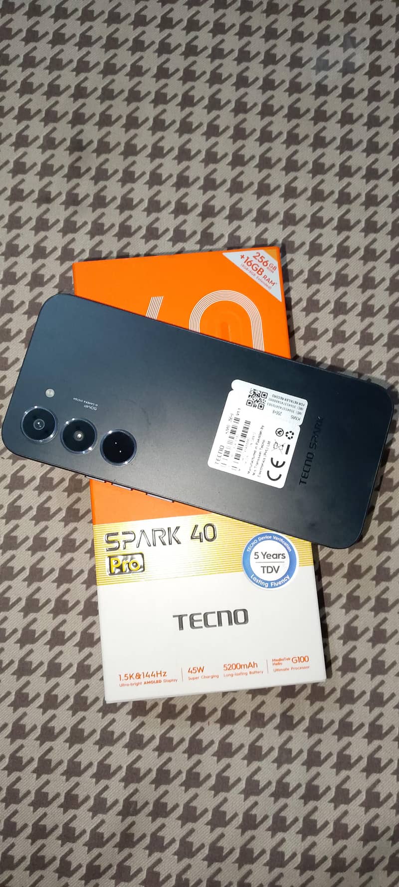 Tecno Spark 40 pro 1