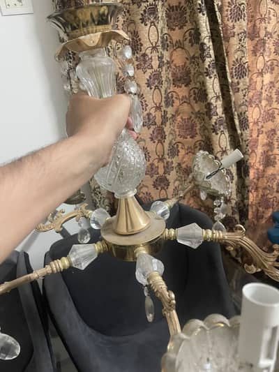 Bed Set / chandelier