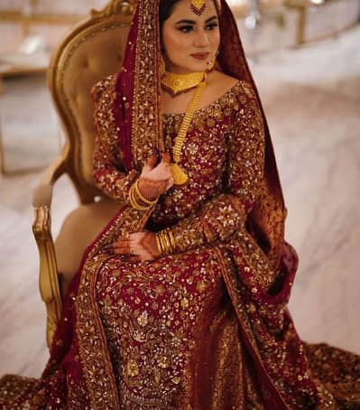haris shakeel lehnga