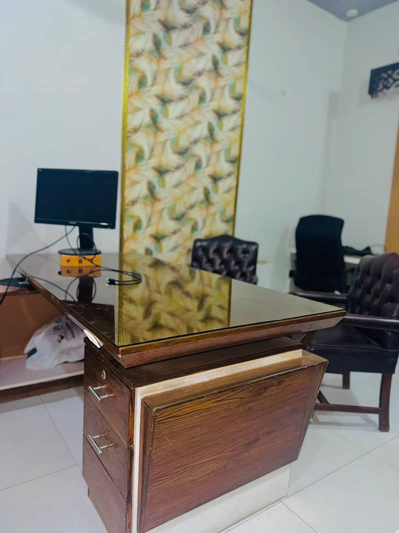 Office Table 5