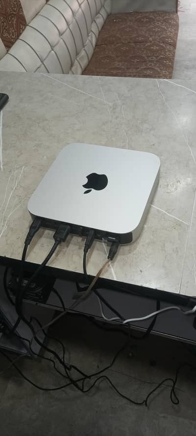 Apple Mac Mini 4gb 128gb 1.5gb gpu