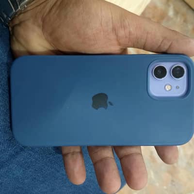 Apple iPhone 12