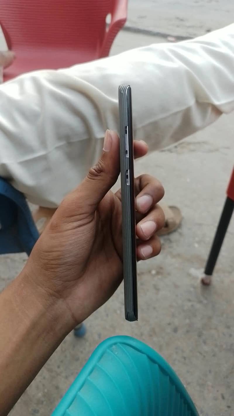 Samsung Mobile Note 8 3