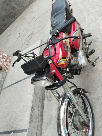 Honda 125 2012 model
