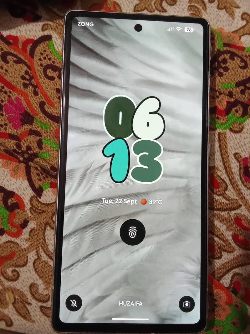 Google Pixel 7a 5