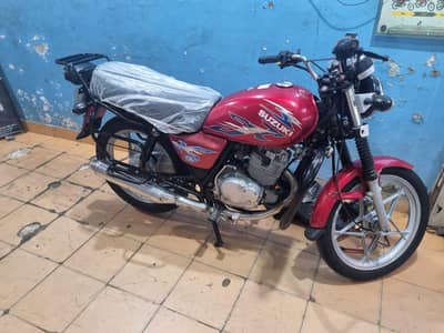 I am sell my Suzuki gs150 bike gs 2021 11month contec 03132432355
