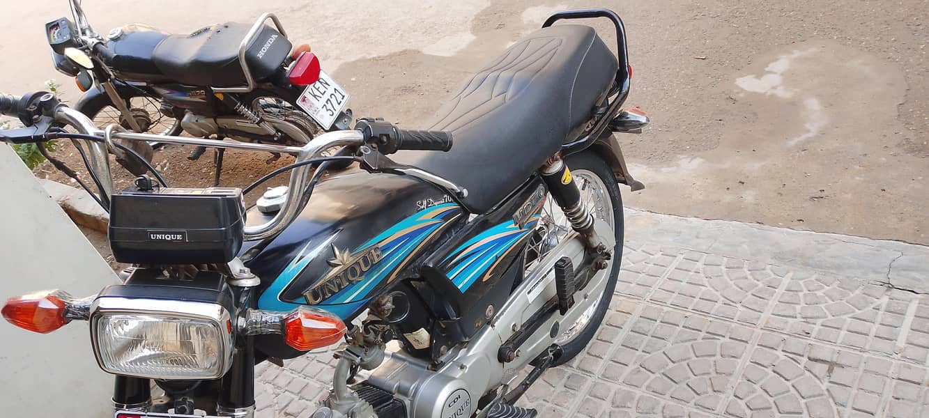 Unique 70 2015 2