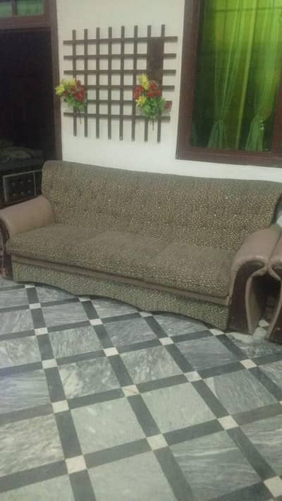 sofaset form sale
