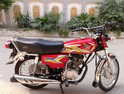 HONDA-125-2025 | 19426 KMS | FIRST-OWNER