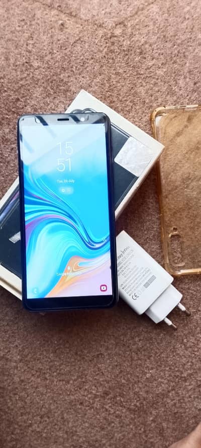Samsung A7 4/128 full box total genuine