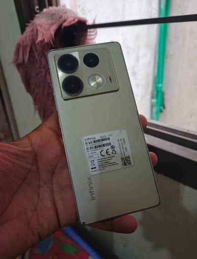 Infinix Note 40