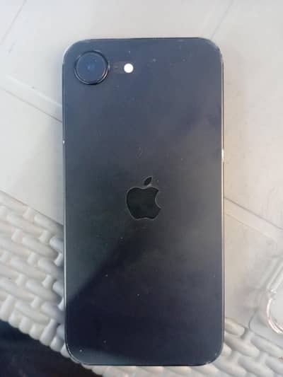 iPhone 16 e