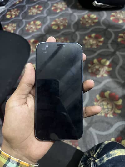 I phone 12 sim glitched
