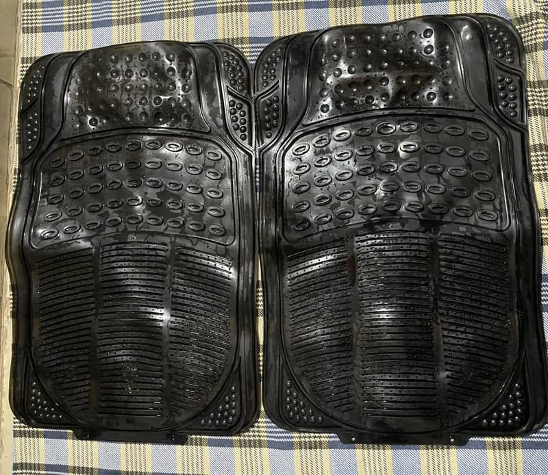 Floor mat 1