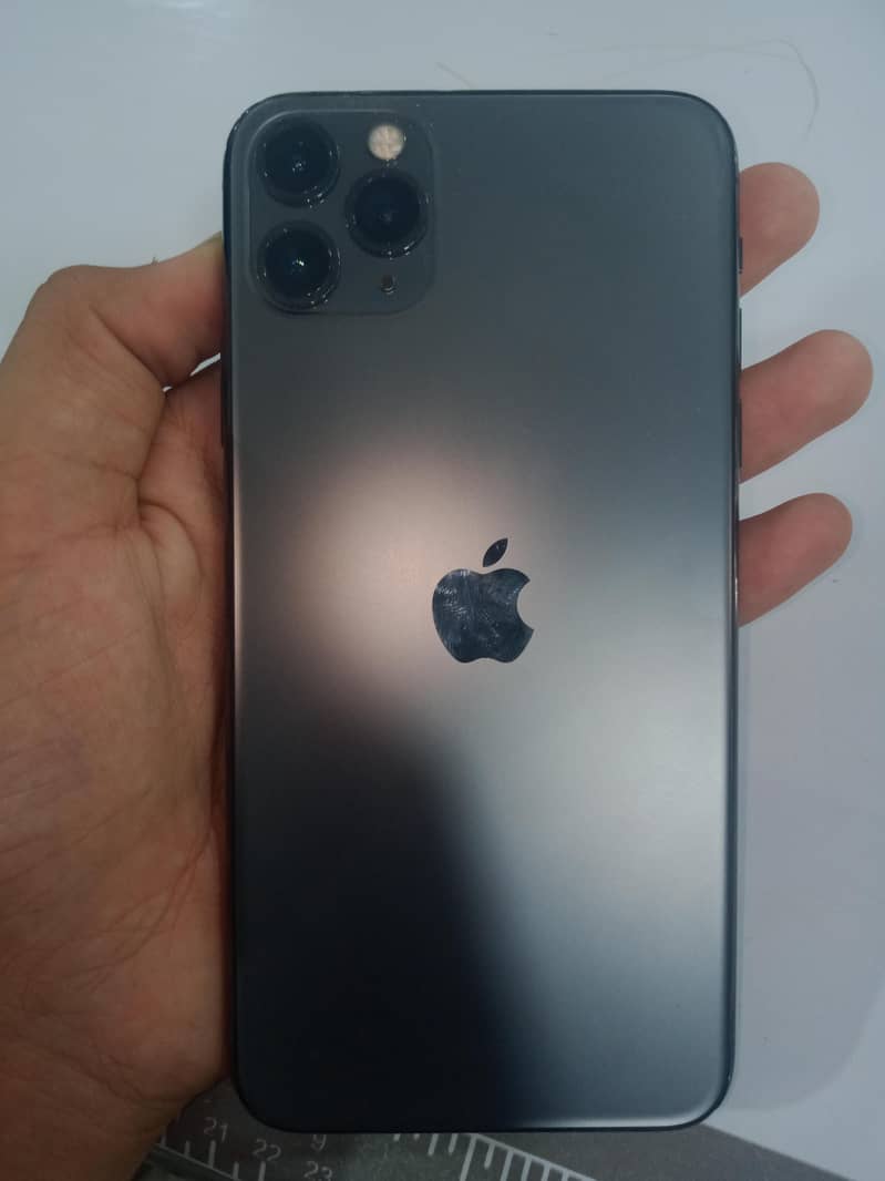 Apple iPhone 11 Pro Max 0