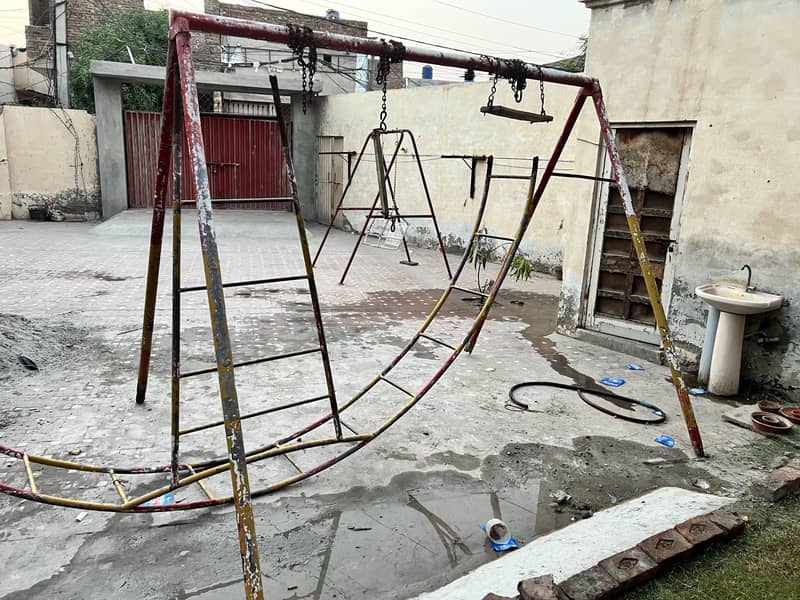 Used swing 0