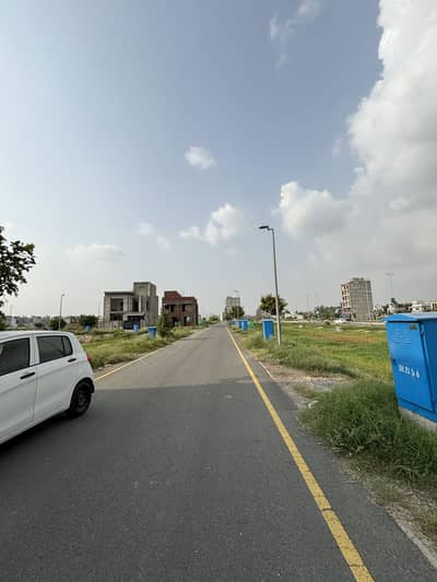 F1 BLOCK 2 MARLA COMMERICAL PLOT OPEN FORM FOR SALE