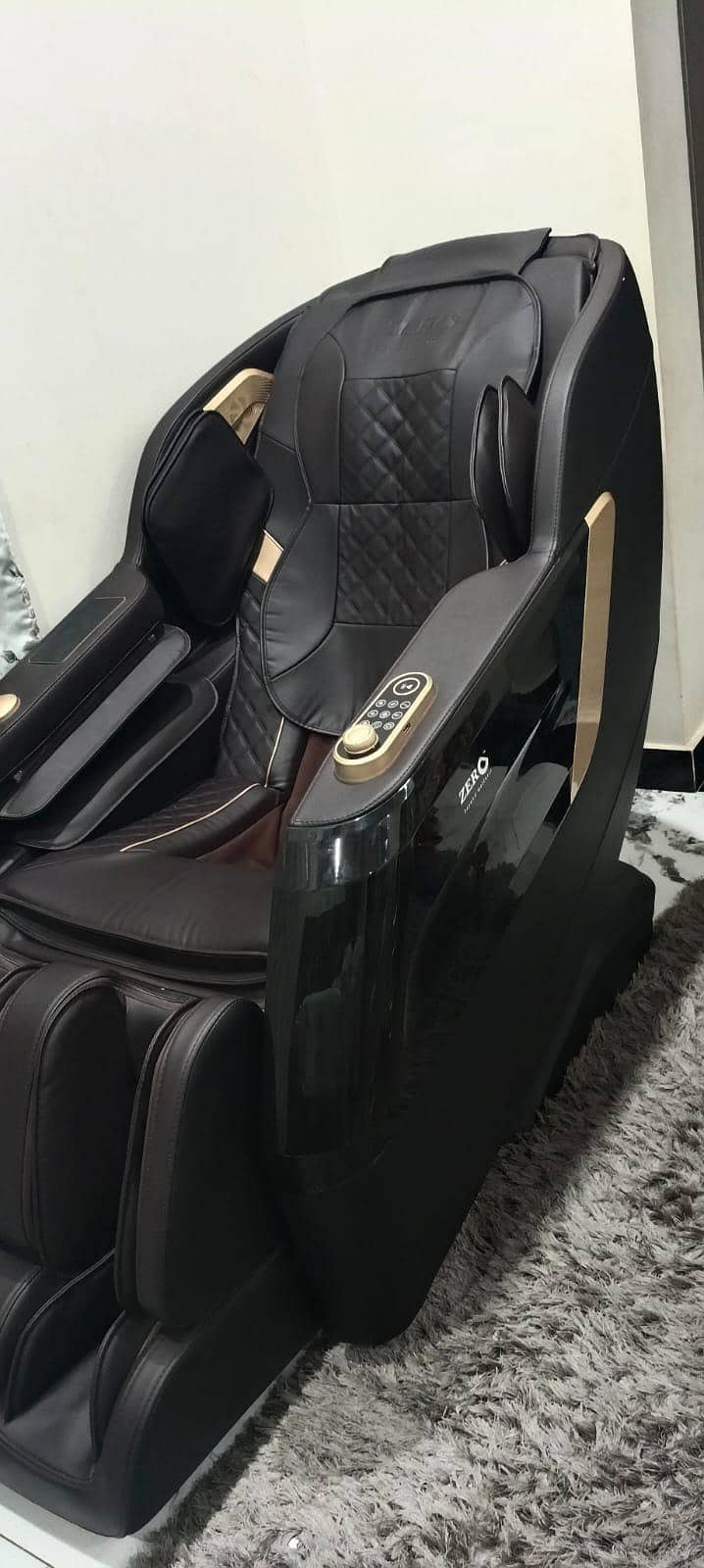 Message chair 0