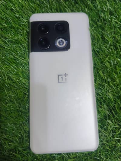 One Plus 10 Pro 5g