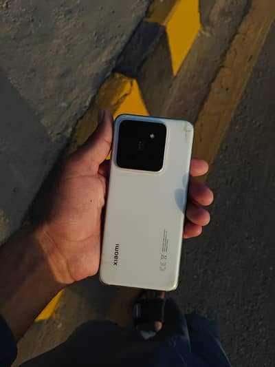 Xiaomi Mi 14