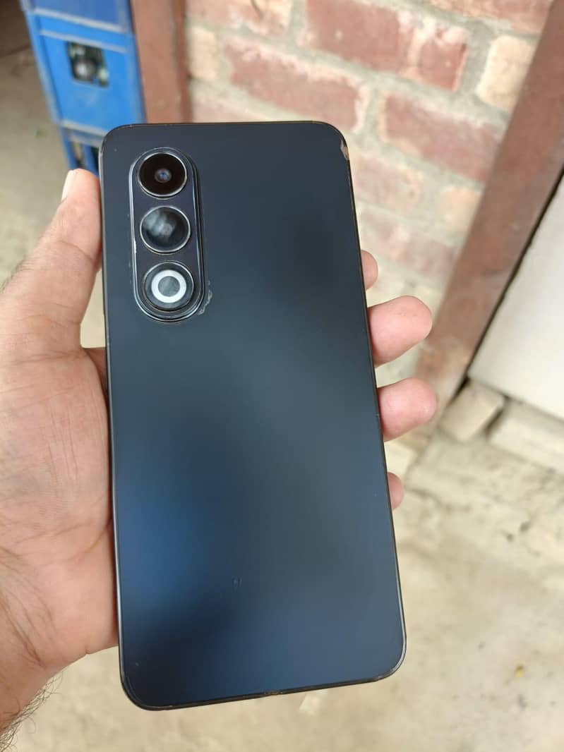 Itel S25 1