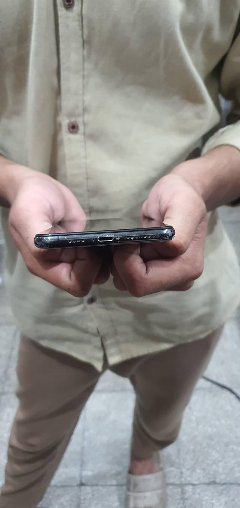 Apple iPhone XS Max 3