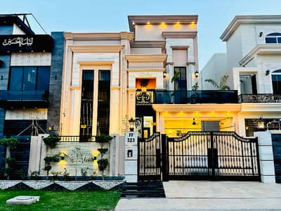 Ownar Made 10 Marla Modern House available For Sale Citi Housing Gujranwala