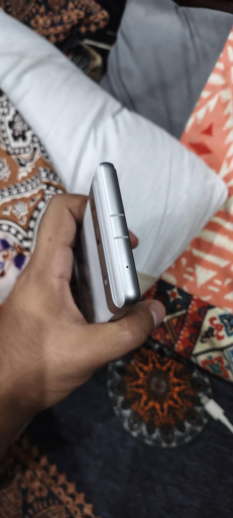 Google Pixel 7a 5