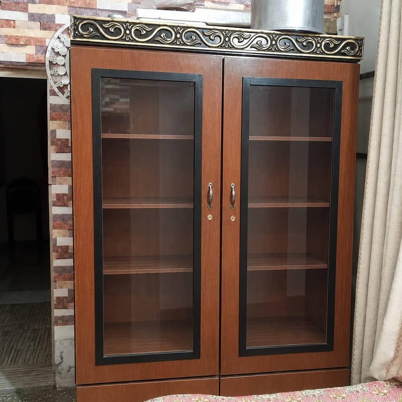 dish cabnet/ dish cupboard 0