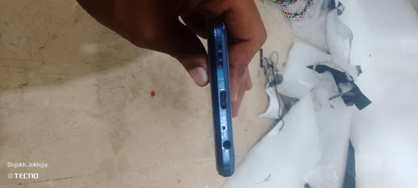 Tecno Camon 18 12
