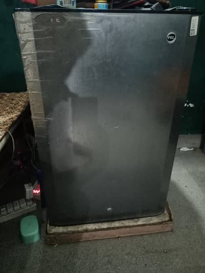 room fridge