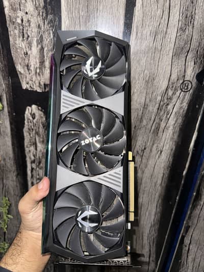 Zotac RTX 3070 ti Amp halo 8G