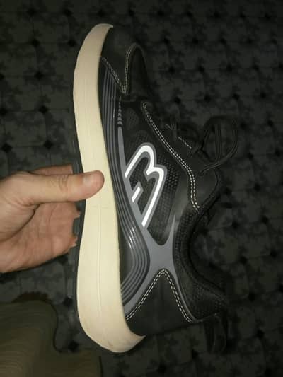 Imported china shoe's size 7//41 very good condition for sale.