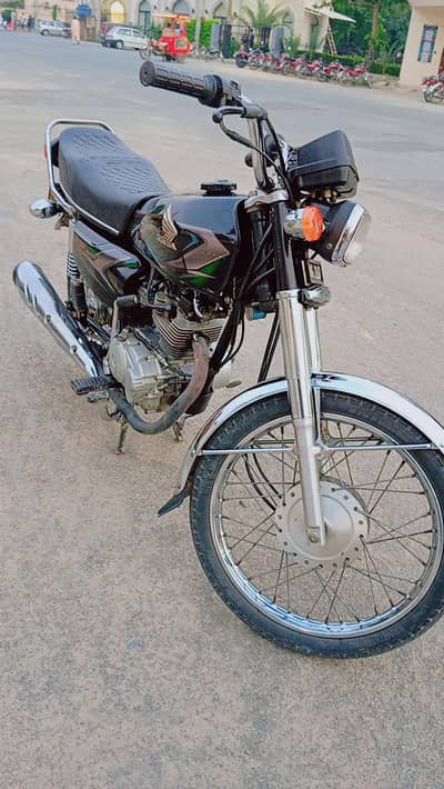 Honda 125 2023 Model (0320-478284-3)
