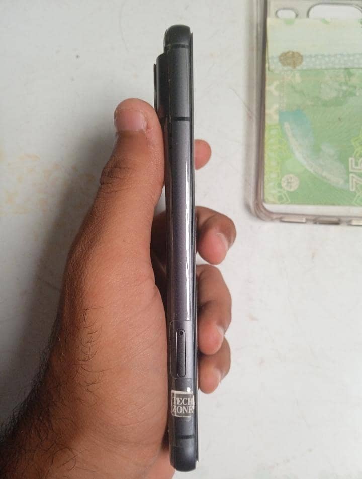 Google Pixel 8 7