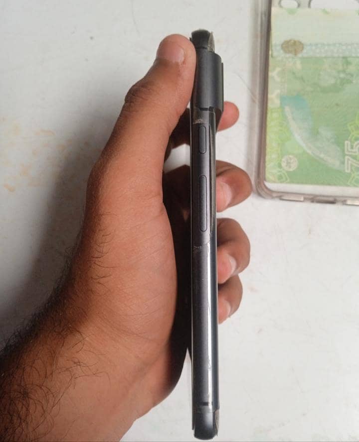 Google Pixel 8 8