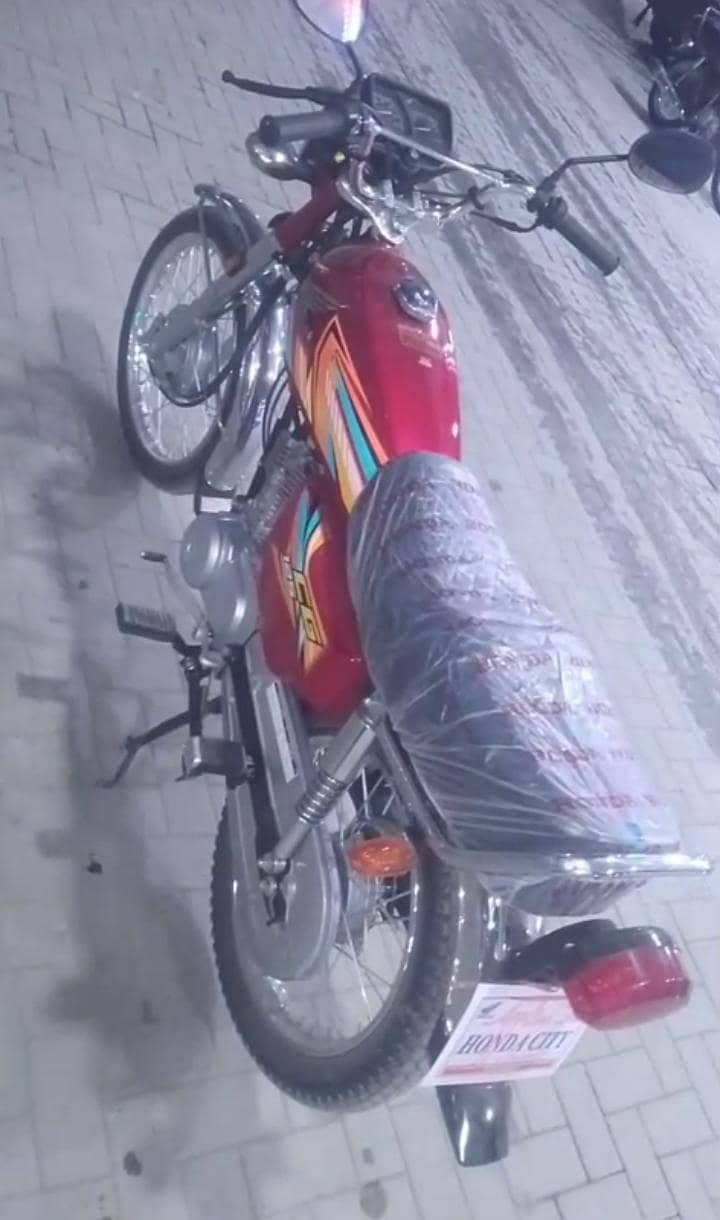 03185048642 3