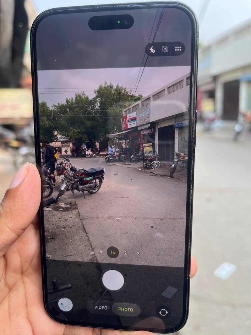 Apple iPhone 14 Pro Max 1