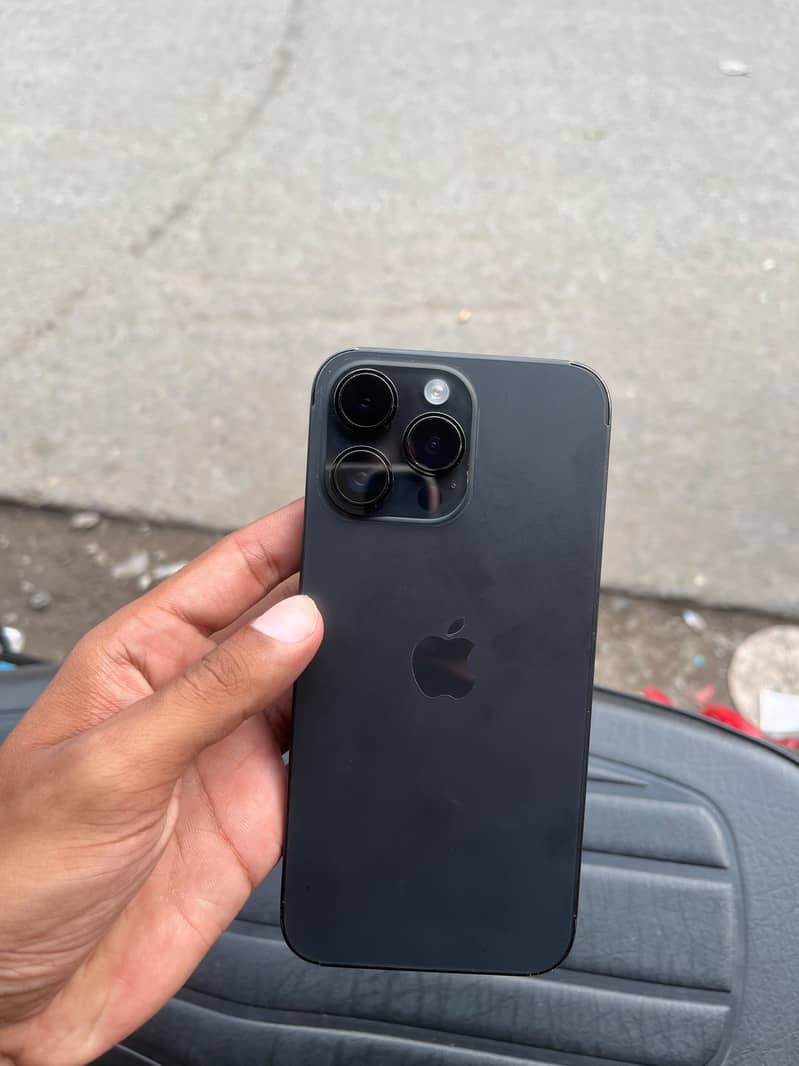 Apple iPhone 14 Pro Max 2