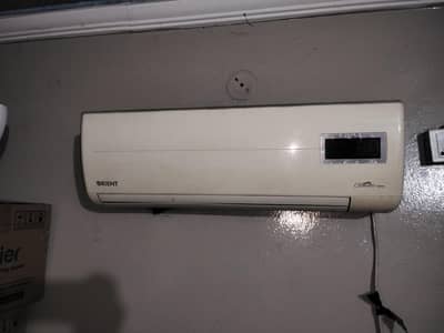 1 ton split ac
