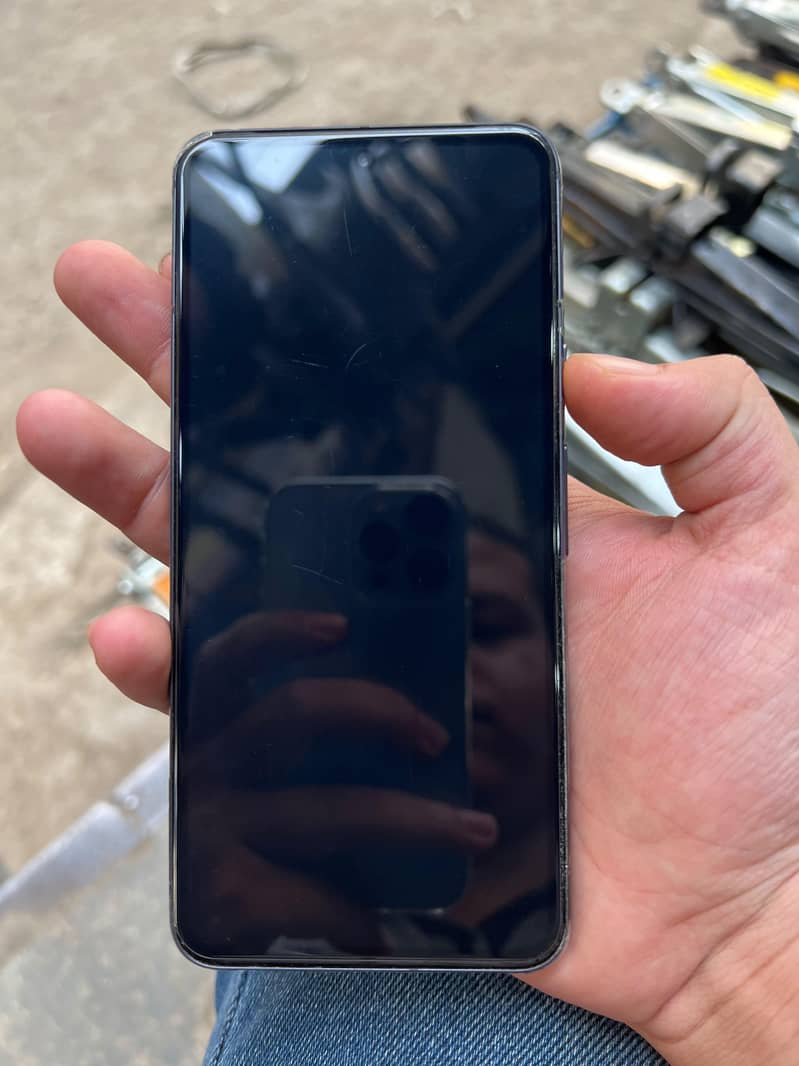 Google Pixel 8 3