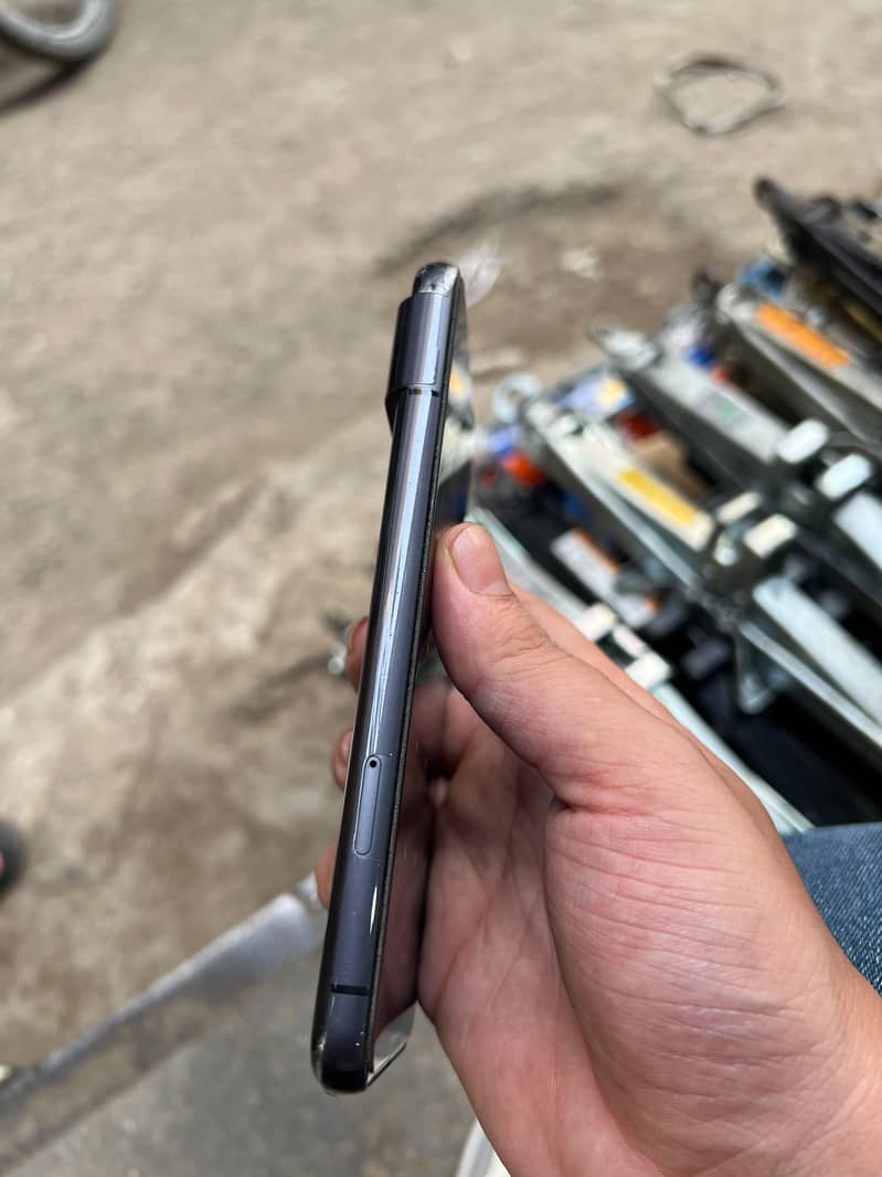 Google Pixel 8 6