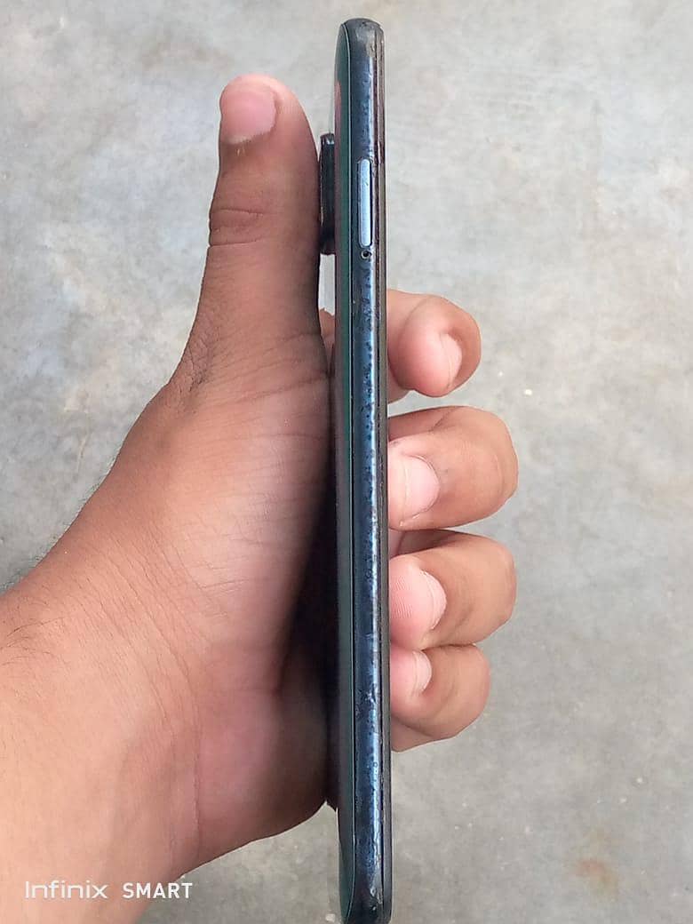 Xiaomi Redmi Note 9S 3