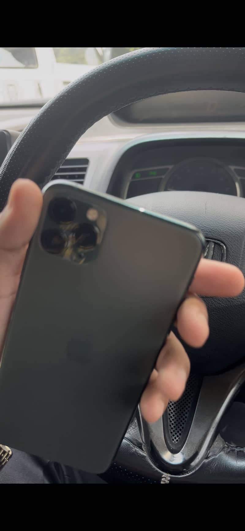 Iphone 11 pro max Sims working 2
