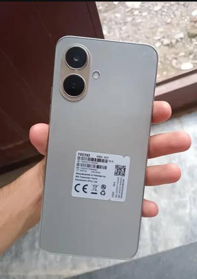 Tecno Spark Go 2