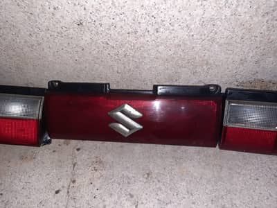 Suzuki cultus 2010 back Lights